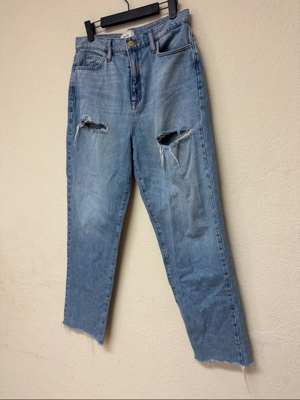 Triarchy womans Light Blue Distressed straight leg Jeans size 29 - Picture 2 of 5